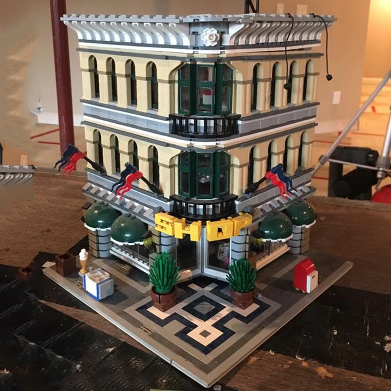 creatoring Expert Grand Emporium Model Moc Modular Houses Building Blocks Bricks Action Figures Educational Kid 10211 Toy
creatoring Expert Grand Emporium Model Moc Modular Houses Building Blocks Bricks Action Figures Educational Kid 10211 Toy