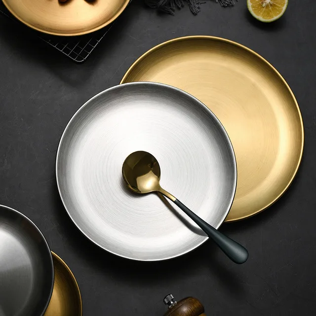 Черная посуда для ресторана отеля в скандинавском стиле, посуда для барбекю из нержавеющей стали, обеденные тарелки
Черная посуда для ресторана отеля в скандинавском стиле, посуда для барбекю из нержавеющей стали, обеденные тарелки