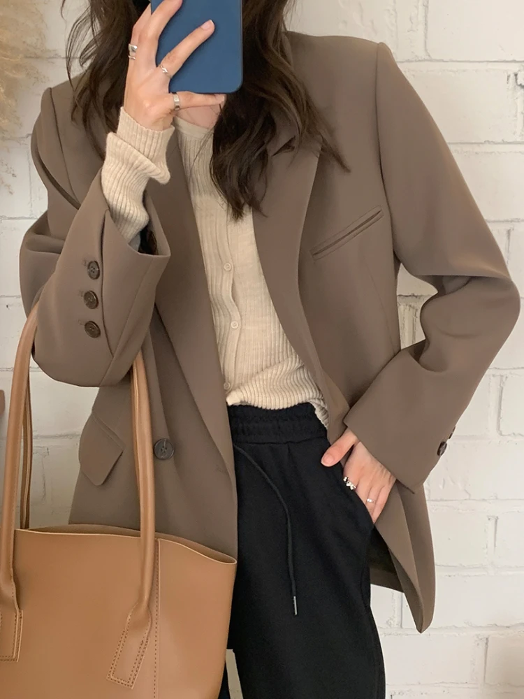 New Casual Women Elegant Blazer Jacket Office Slim Loose Vintage Autumn Outerwear Chic Coats Femme Fashion Korean Cardigan
New Casual Women Elegant Blazer Jacket Office Slim Loose Vintage Autumn Outerwear Chic Coats Femme Fashion Korean Cardigan