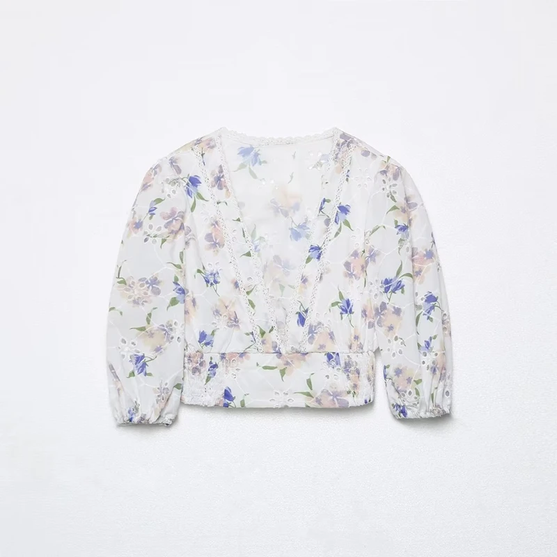 Women's Summer New French Sexy V-Neck Puff Sleeve Printed Embroidered Shirt Top
Women's Summer New French Sexy V-Neck Puff Sleeve Printed Embroidered Shirt Top