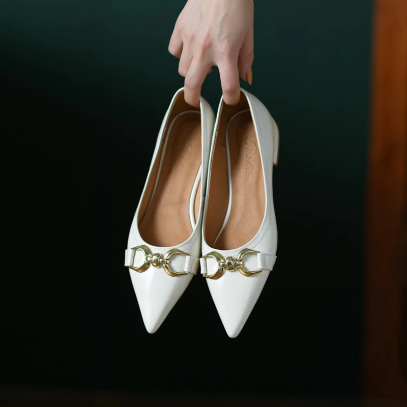 2022 Spring/Summer Women Shoes Pointed Toe Low Heel Pumps for Women Solid Split Leather Shoes Women Buckle Mature Ladies Shoes
2022 Spring/Summer Women Shoes Pointed Toe Low Heel Pumps for Women Solid Split Leather Shoes Women Buckle Mature Ladies Shoes
