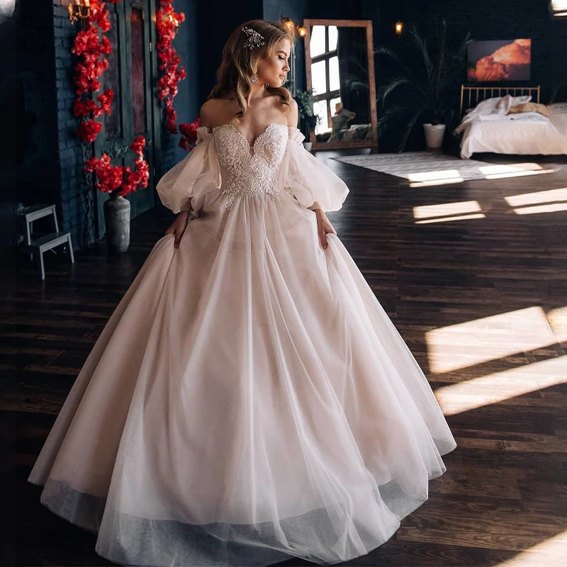 A Line Pink Princess Ball Gown Wedding Dresses 2022 Detachable Puff Sleeves Lace Applique Off Shoulder Sweetheart Bridal Gowns
A Line Pink Princess Ball Gown Wedding Dresses 2022 Detachable Puff Sleeves Lace Applique Off Shoulder Sweetheart Bridal Gowns