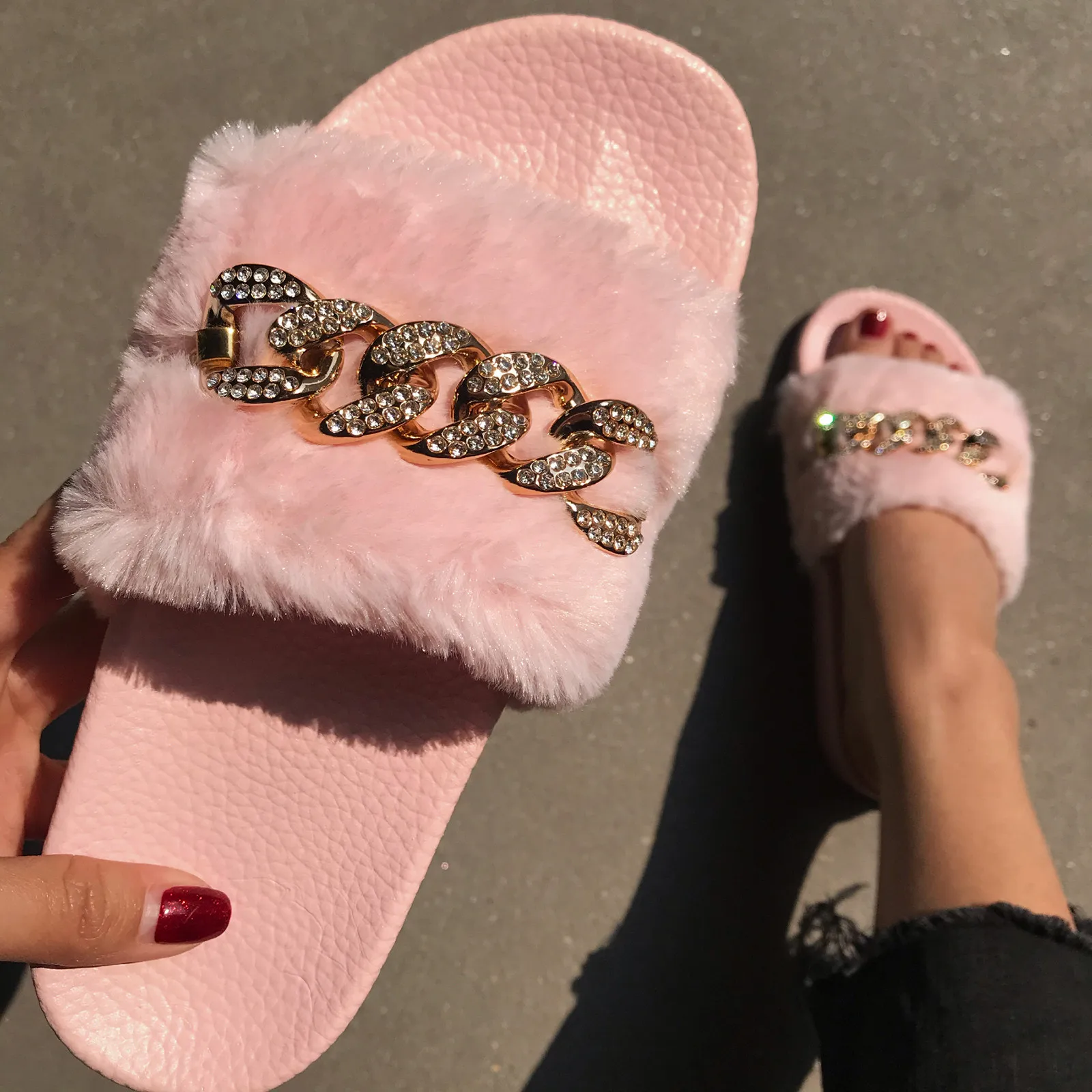 Flat Sandals Women's Summer Chain Beach Slippers Fashion Ladies Home Shoes 2022 Comfortable Woman Footwear New Flip Flops Slides
Flat Sandals Women's Summer Chain Beach Slippers Fashion Ladies Home Shoes 2022 Comfortable Woman Footwear New Flip Flops Slides
