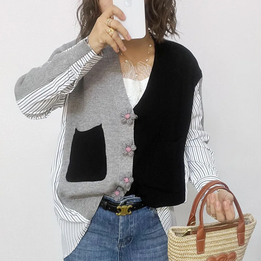 Japanese New Fashion Casual Loose Fit Cotton V-Neck Long Sleeve Cardigan Flower Panel Women's Knitwear Striped Black Grey Top
Japanese New Fashion Casual Loose Fit Cotton V-Neck Long Sleeve Cardigan Flower Panel Women's Knitwear Striped Black Grey Top