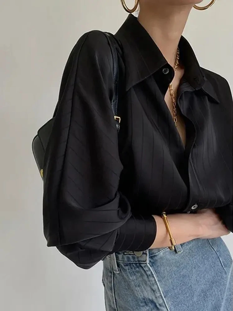 Jmprs Fashion Striped Women Shirts Satin Long Sleeve Silk Office Ladies Shirts Button Up Fashion Solid Korean Female Tops
Jmprs Fashion Striped Women Shirts Satin Long Sleeve Silk Office Ladies Shirts Button Up Fashion Solid Korean Female Tops