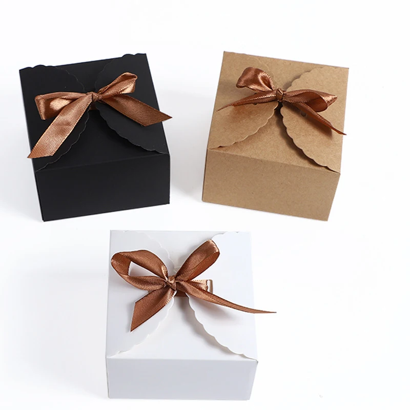12Pcs/Lot Kraft Paper Gift Boxes 2 Sizes Cookies Packaging Box 3 Colors Wedding Party Candy Boxes High Quality Party Favor Boxes
12Pcs/Lot Kraft Paper Gift Boxes 2 Sizes Cookies Packaging Box 3 Colors Wedding Party Candy Boxes High Quality Party Favor Boxes