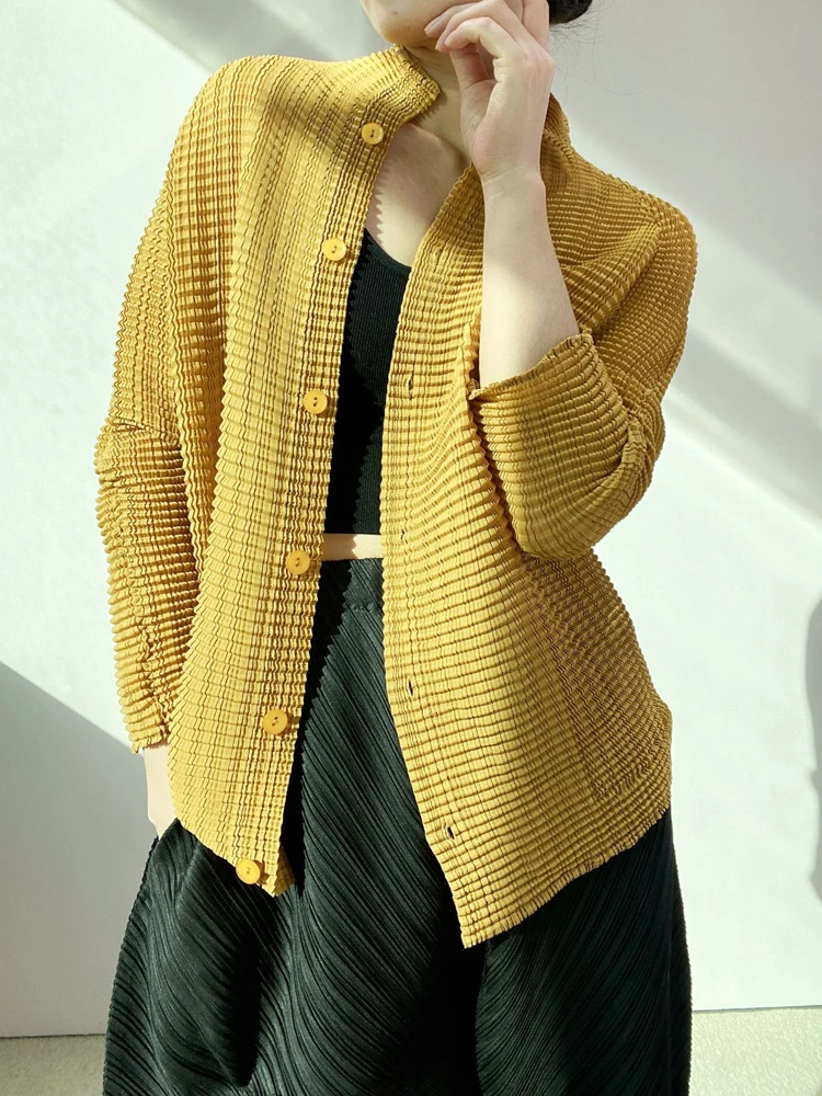 Новинка Весна 2023, Женская куртка с длинным рукавом miяка со складками, модная свободная тонкая одежда большого размера для защиты от солнца
Новинка Весна 2023, Женская куртка с длинным рукавом miяка со складками, модная свободная тонкая одежда большого размера для защиты от солнца