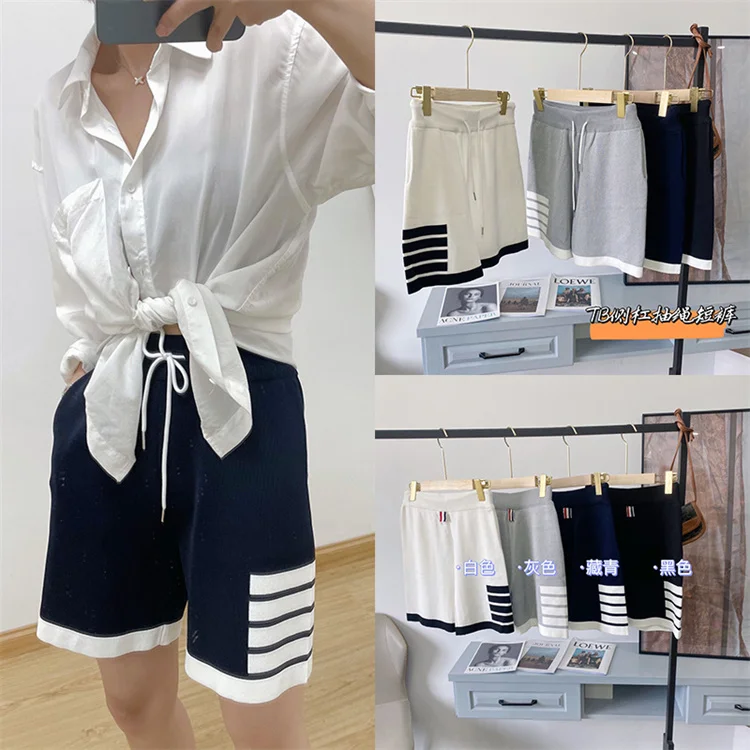 Summer TB college wind four-bar curling ice linen knitted sports shorts women's casual loose hot pants tide
Summer TB college wind four-bar curling ice linen knitted sports shorts women's casual loose hot pants tide