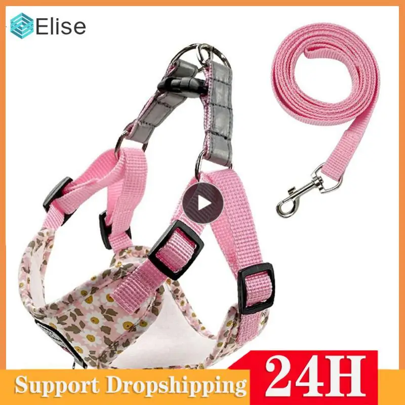 1PCS No Pull Dog Harness Leash Set for Small Medium Dog Reflective Harness Vest Walking Lead Leash For Small Dogs Chihuahua Pug
1PCS No Pull Dog Harness Leash Set for Small Medium Dog Reflective Harness Vest Walking Lead Leash For Small Dogs Chihuahua Pug