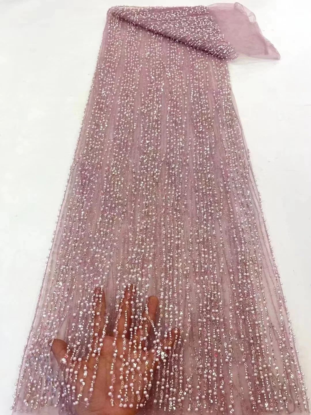 Luxury Sequins African Lace Fabric 2022 High Quality Beads Nigerian Wedding Bridal Elegant Embroidery French Tulle Lace Fabric
Luxury Sequins African Lace Fabric 2022 High Quality Beads Nigerian Wedding Bridal Elegant Embroidery French Tulle Lace Fabric