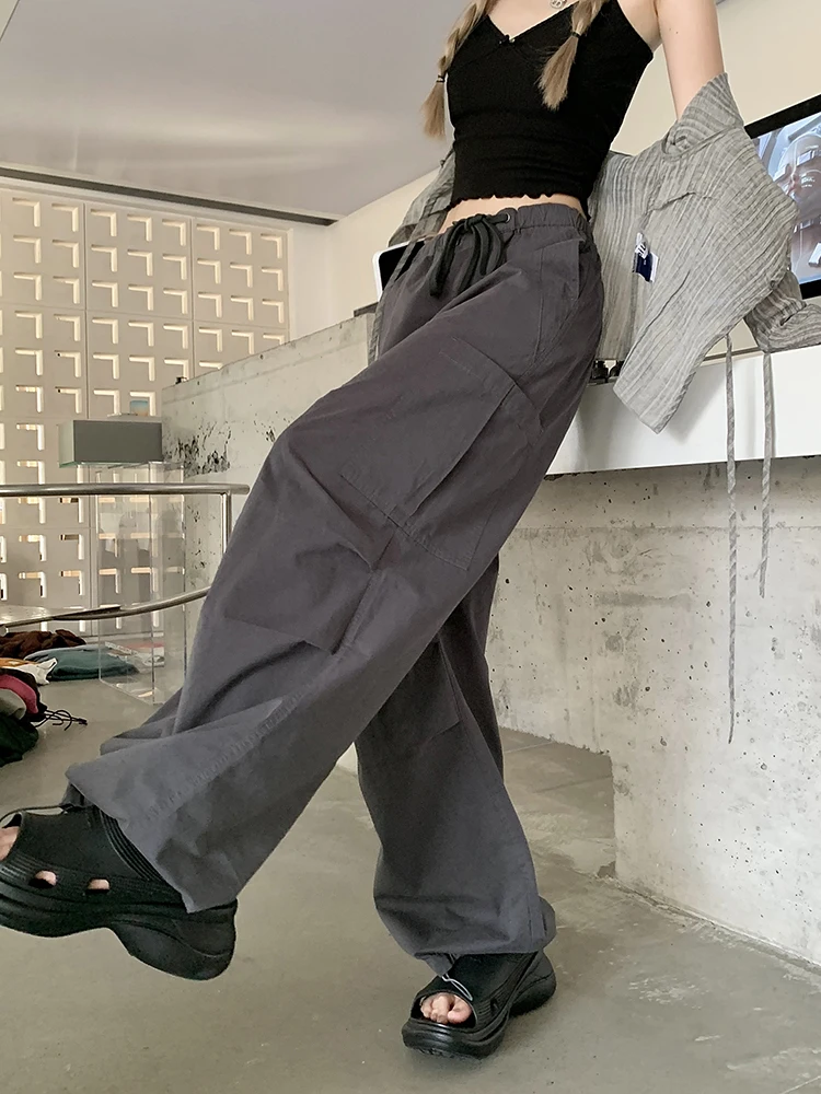 GBG4181 Workwear casual pants summer Korean version 2023 new high waisted and slim slim drawstring wide leg casual pants
GBG4181 Workwear casual pants summer Korean version 2023 new high waisted and slim slim drawstring wide leg casual pants