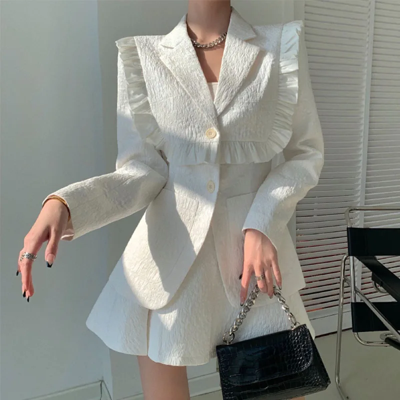 2023 New Women Black Blazer 2pcs Outfits Korean Fashion Ladies White Chic Long Sleeve V Neck Jacket and A-line Mini Skirts Set
2023 New Women Black Blazer 2pcs Outfits Korean Fashion Ladies White Chic Long Sleeve V Neck Jacket and A-line Mini Skirts Set