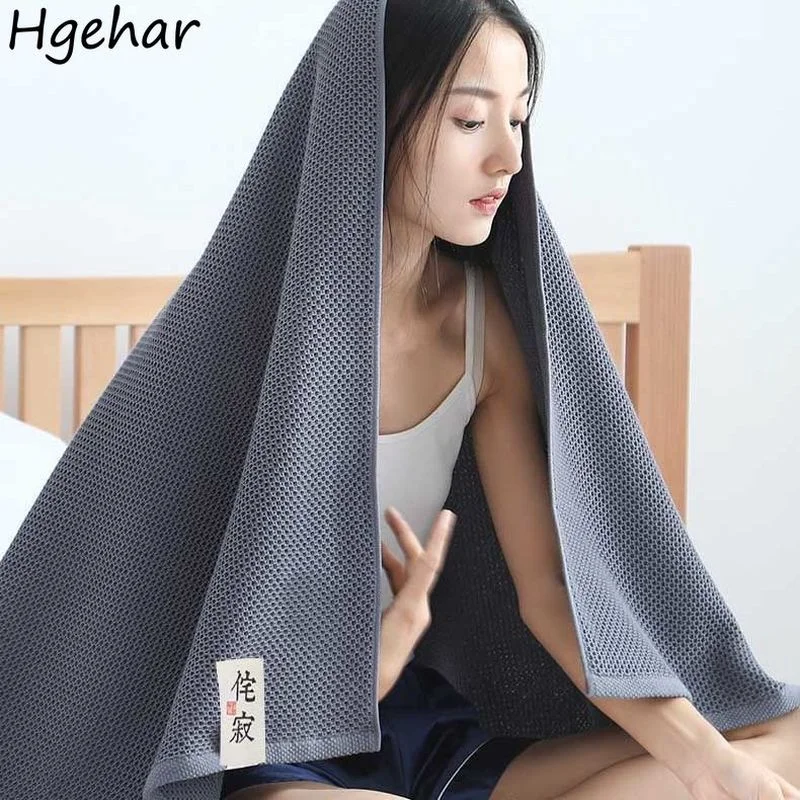 Bath Towel Solid Basic Home Textile Family 4 Colors Minimalist Daily Adult 70*140cm Leisure Hotel Quick Dry Soft Ins Japan Style
Bath Towel Solid Basic Home Textile Family 4 Colors Minimalist Daily Adult 70*140cm Leisure Hotel Quick Dry Soft Ins Japan Style