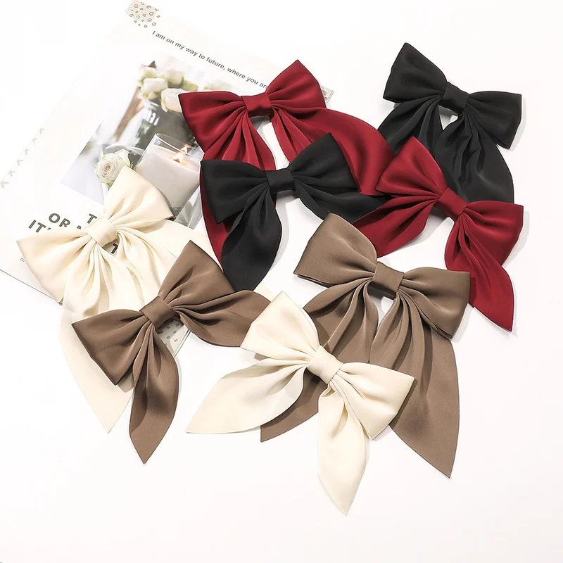 Casual Solid Bow Hair Clips Barrettes Simple Small Large Satin Hairpin Women's Korean Fashion Bowknot Ribbon Hairgrips Headwear
Casual Solid Bow Hair Clips Barrettes Simple Small Large Satin Hairpin Women's Korean Fashion Bowknot Ribbon Hairgrips Headwear