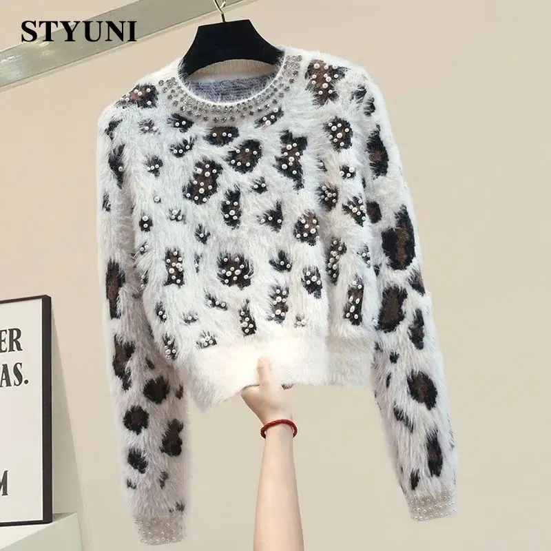 Leopard Nail Bead Pearls Vintage Mink Cashmere Soft Knitted Women's Sweater Round-Neck Korean Fashion Pullover Jumpers Winter 
Leopard Nail Bead Pearls Vintage Mink Cashmere Soft Knitted Women's Sweater Round-Neck Korean Fashion Pullover Jumpers Winter