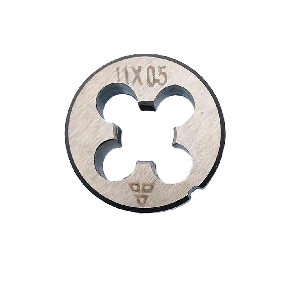 2Pcs Tap Die HSS M11 X 0.5mm Tap & M11 X 0.5mm Die Metric Thread Right Hand Tap And Die Toolholding Power Tool Part
2Pcs Tap Die HSS M11 X 0.5mm Tap & M11 X 0.5mm Die Metric Thread Right Hand Tap And Die Toolholding Power Tool Part