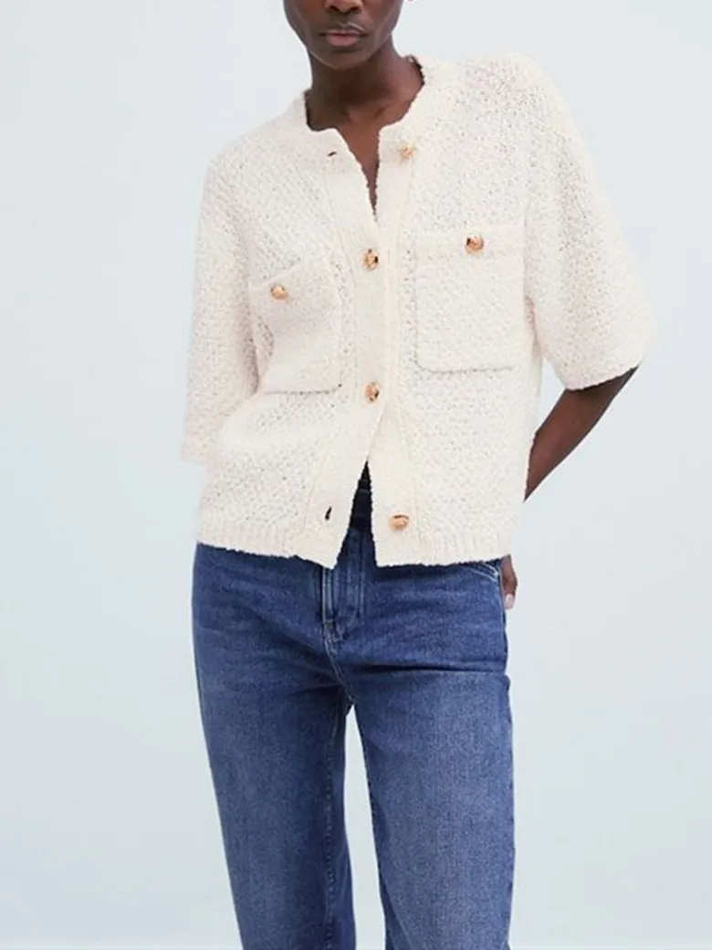 Women Cardigan O-Neck Half Sleeve Solid Color Single Breasted Pockets Loose Knitted Coat
Women Cardigan O-Neck Half Sleeve Solid Color Single Breasted Pockets Loose Knitted Coat
