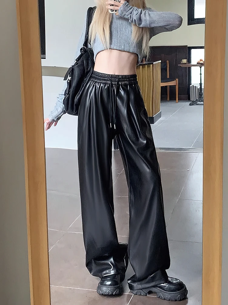 Wide Leg Faux Leather Pants Men Work Wear Autumn Casual Straight Baggy Long Trousers Vintage Drape High Waist Korean New
Wide Leg Faux Leather Pants Men Work Wear Autumn Casual Straight Baggy Long Trousers Vintage Drape High Waist Korean New