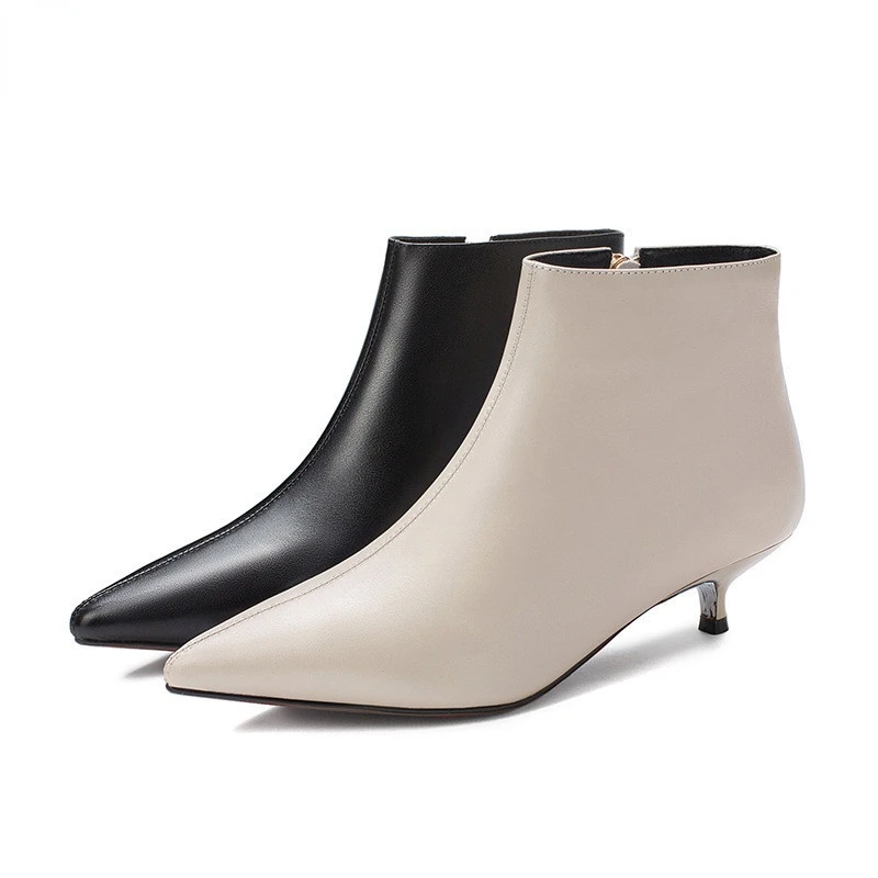 New Women Boots Ankle PU Leather Zipper Booties High Heels Autumn Shoes Low Heels 3CM Winter Boots Zapatos De Mujer Pointed Toe
New Women Boots Ankle PU Leather Zipper Booties High Heels Autumn Shoes Low Heels 3CM Winter Boots Zapatos De Mujer Pointed Toe