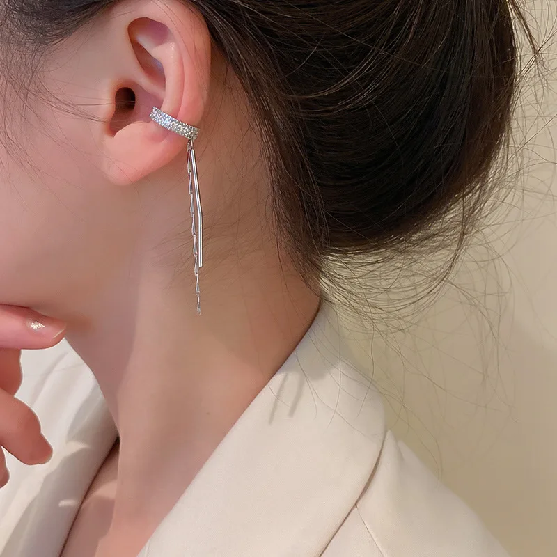 ROPUHOV 2022 New Woman Korea Zircon C-shaped Long Tassel Ear Clip Fashion Simple Ear Clip Earrings
ROPUHOV 2022 New Woman Korea Zircon C-shaped Long Tassel Ear Clip Fashion Simple Ear Clip Earrings