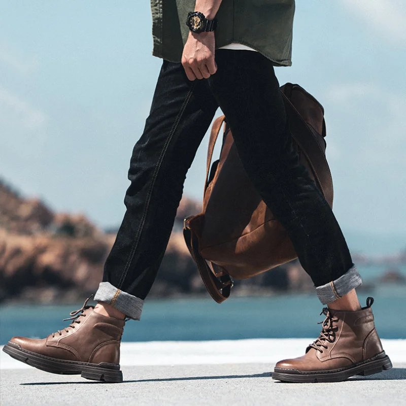 Nice Autumn Pop Boots Men's Plus Suede High-top Tooling Shoes Winter Men's Boots British Casual Boots Men's Tide Desert Boots
Nice Autumn Pop Boots Men's Plus Suede High-top Tooling Shoes Winter Men's Boots British Casual Boots Men's Tide Desert Boots