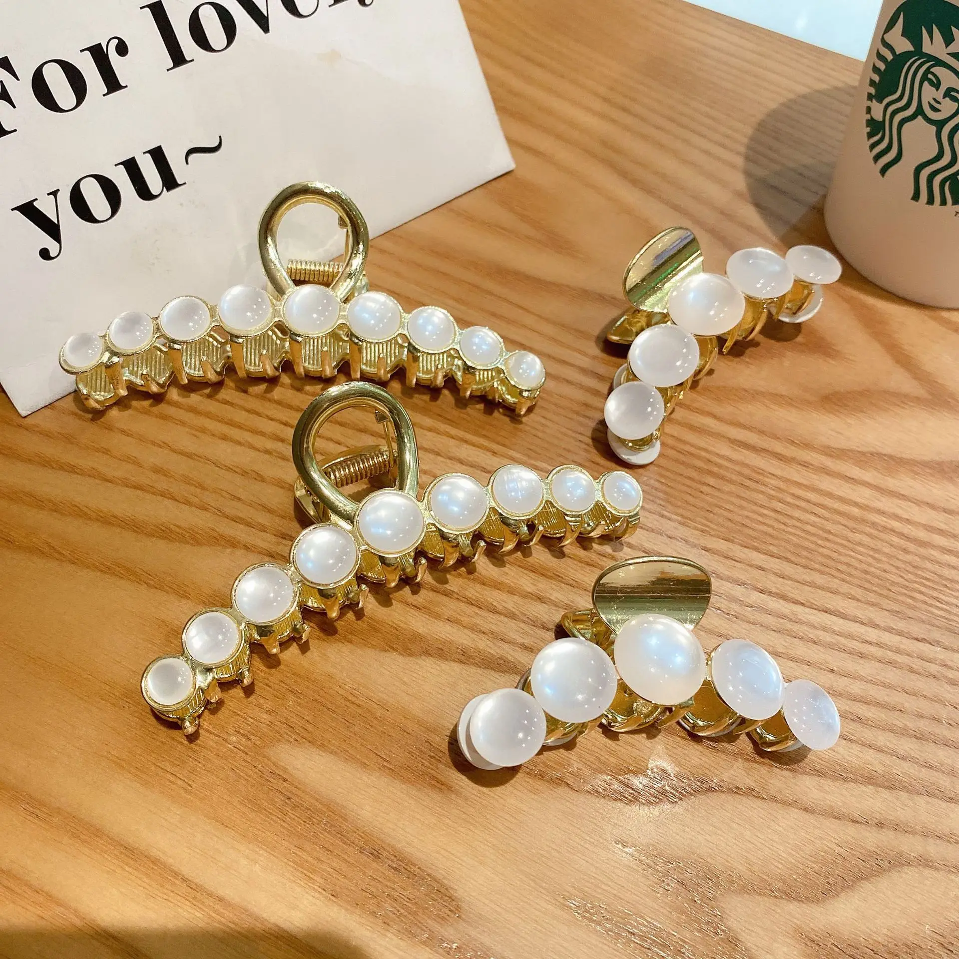 Fashion 2pcs/lot Large Hair Claw Clips for Woman, Large Shark Clips,Strong Hold jaw clip WLHW040
Fashion 2pcs/lot Large Hair Claw Clips for Woman, Large Shark Clips,Strong Hold jaw clip WLHW040