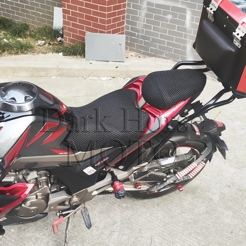 Motorcycle Sun Protection Seat Cover Seat Cushion Cover Seat Cushion Heat Insulation FOR ZOMTES ZT 125 U1 125U1 155 U1 155U1 
Motorcycle Sun Protection Seat Cover Seat Cushion Cover Seat Cushion Heat Insulation FOR ZOMTES ZT 125 U1 125U1 155 U1 155U1