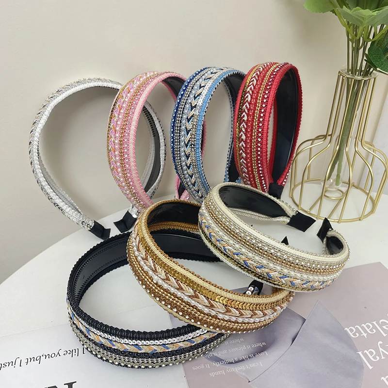 New Wide Edge Flat Hair Band Ethnic Head Band Inlaid with Diamond Pearl Sequins Pressed Hair Extension Shampoo Hair Clip
New Wide Edge Flat Hair Band Ethnic Head Band Inlaid with Diamond Pearl Sequins Pressed Hair Extension Shampoo Hair Clip