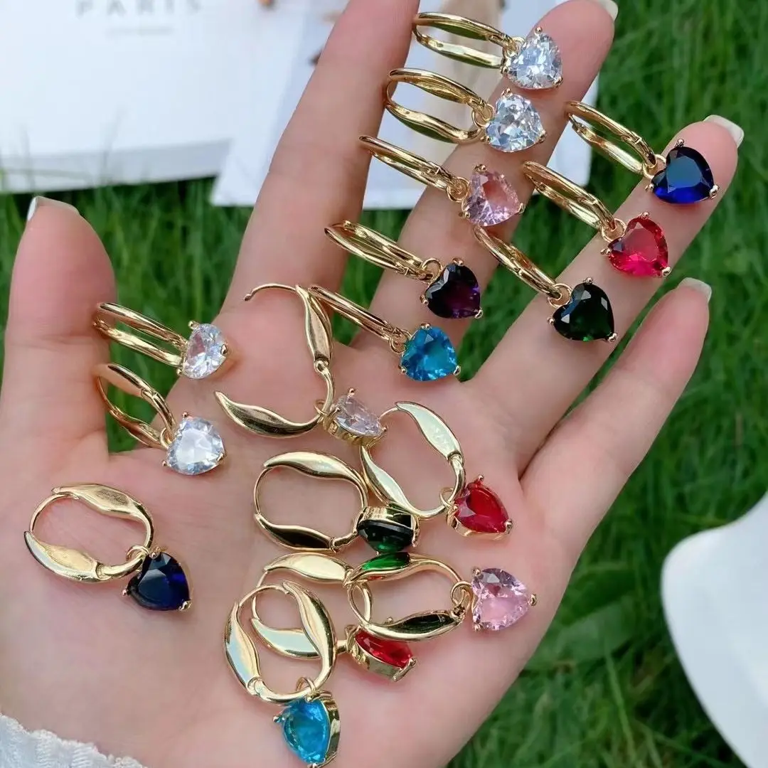 5 пар, красочные серьги-кольца из латуни с золотым покрытием
5 пар, красочные серьги-кольца из латуни с золотым покрытием