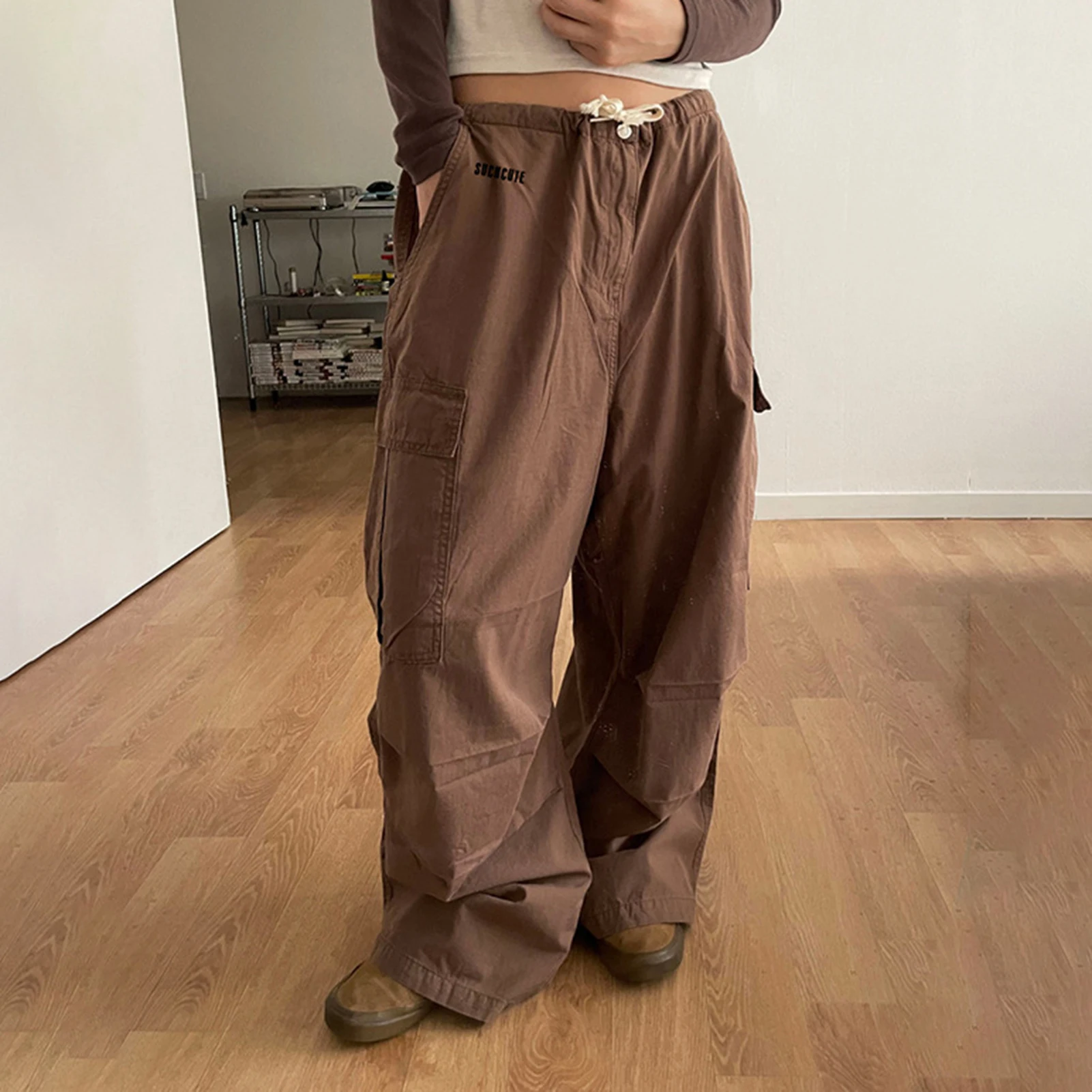 Harajuku Vintage Cargo Parachute Pants Women Streetwear Y2k Style Hip Hop Wide Leg Joggers Baggy Sweatpants Streetwear Suit
Harajuku Vintage Cargo Parachute Pants Women Streetwear Y2k Style Hip Hop Wide Leg Joggers Baggy Sweatpants Streetwear Suit