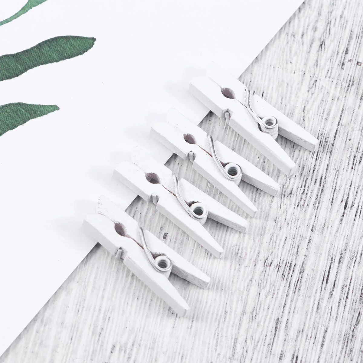 100 Pcs Wedding Decor Wooden Photo Clips Hanger Holder Mini Wooden Clip Clothespin Clips Wooden Pegs Plastic Clothespins
100 Pcs Wedding Decor Wooden Photo Clips Hanger Holder Mini Wooden Clip Clothespin Clips Wooden Pegs Plastic Clothespins