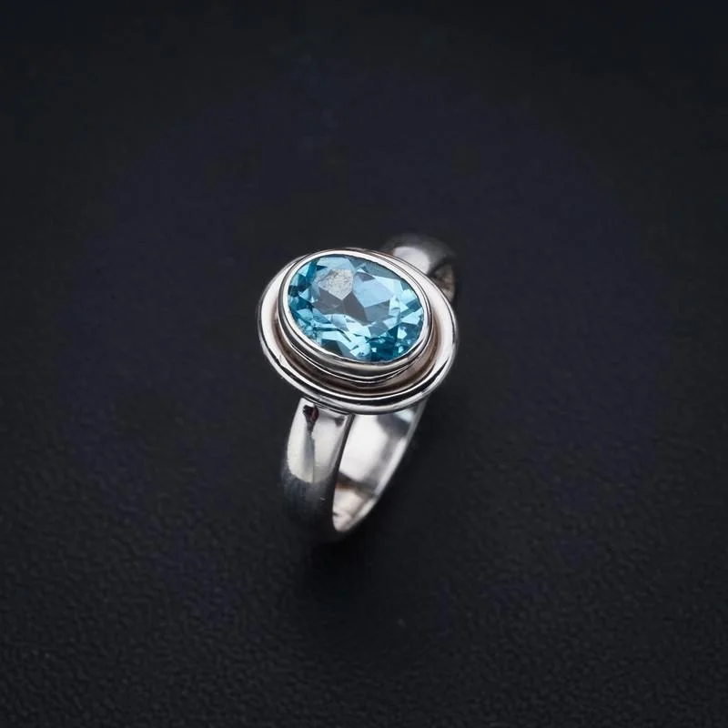

Серебряное кольцо с голубым топазом ручной работы StarGems 5,25 F2196