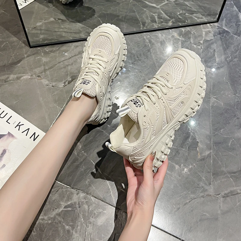 Ladies Vulcanized Shoes 2022 Spring Autumn New Sports Outdoor Leisure Walking Shoes Mesh Breathable Lace Comfortable Breathable
Ladies Vulcanized Shoes 2022 Spring Autumn New Sports Outdoor Leisure Walking Shoes Mesh Breathable Lace Comfortable Breathable