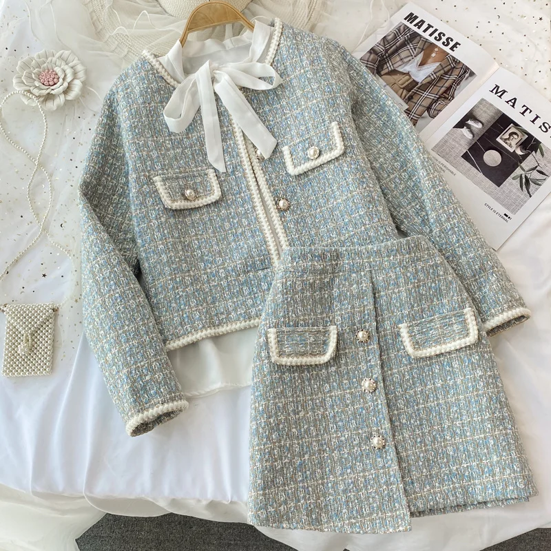 2022 Autumn 2 Pieces Set Elegant Fashion Vintage Plaid Tweed Long Sleeve Jackets Coat + Irregular A-Line Mini Skirts Suit
2022 Autumn 2 Pieces Set Elegant Fashion Vintage Plaid Tweed Long Sleeve Jackets Coat + Irregular A-Line Mini Skirts Suit