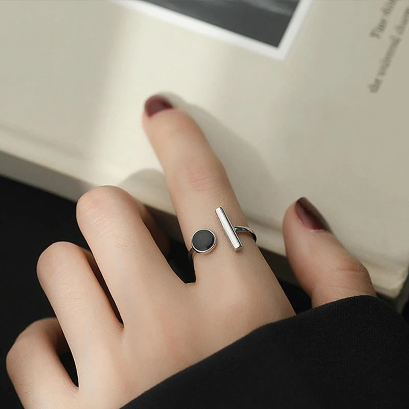Vintage Black Drop Glaze Round Rings For Women Girls Geometric Retro Multi Knuckle Joint Finger Ring Personality Trendy Jewelry
Vintage Black Drop Glaze Round Rings For Women Girls Geometric Retro Multi Knuckle Joint Finger Ring Personality Trendy Jewelry