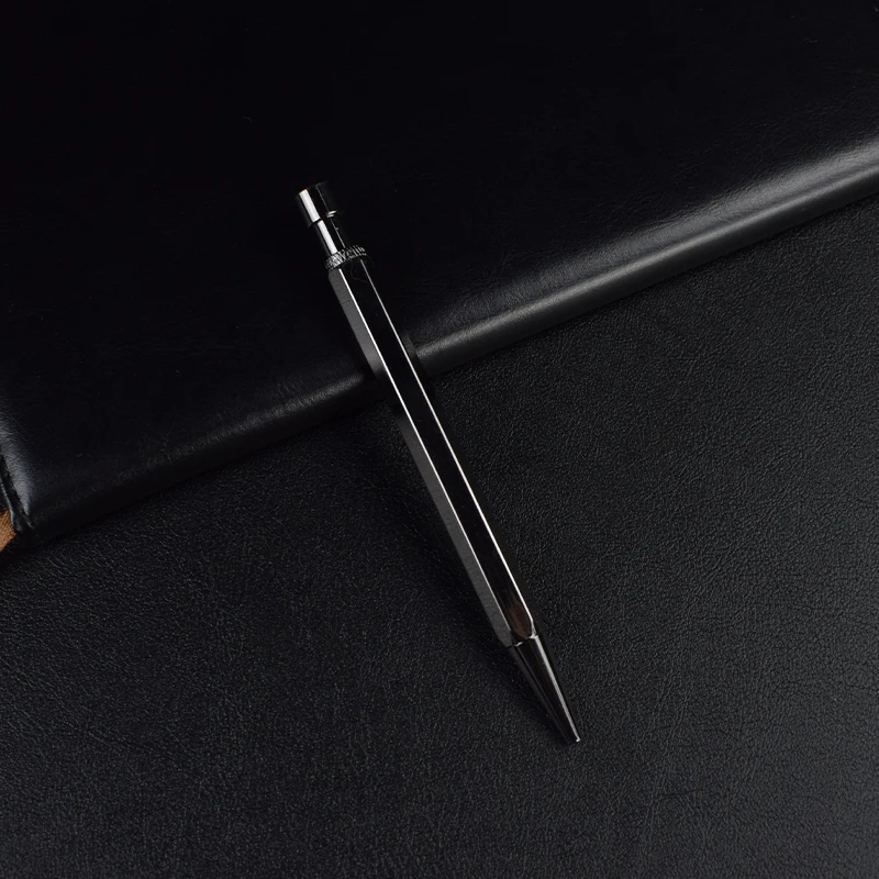 Металлическая шестигранная шариковая ручка
Металлическая шестигранная шариковая ручка