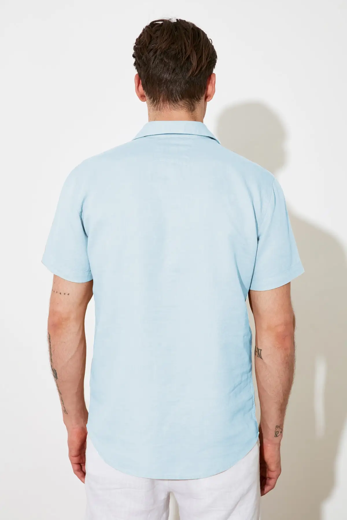 Trendyol Men 'S Regular Fit Half Pat 100 Linen Shirt TMNSS21GO0582
