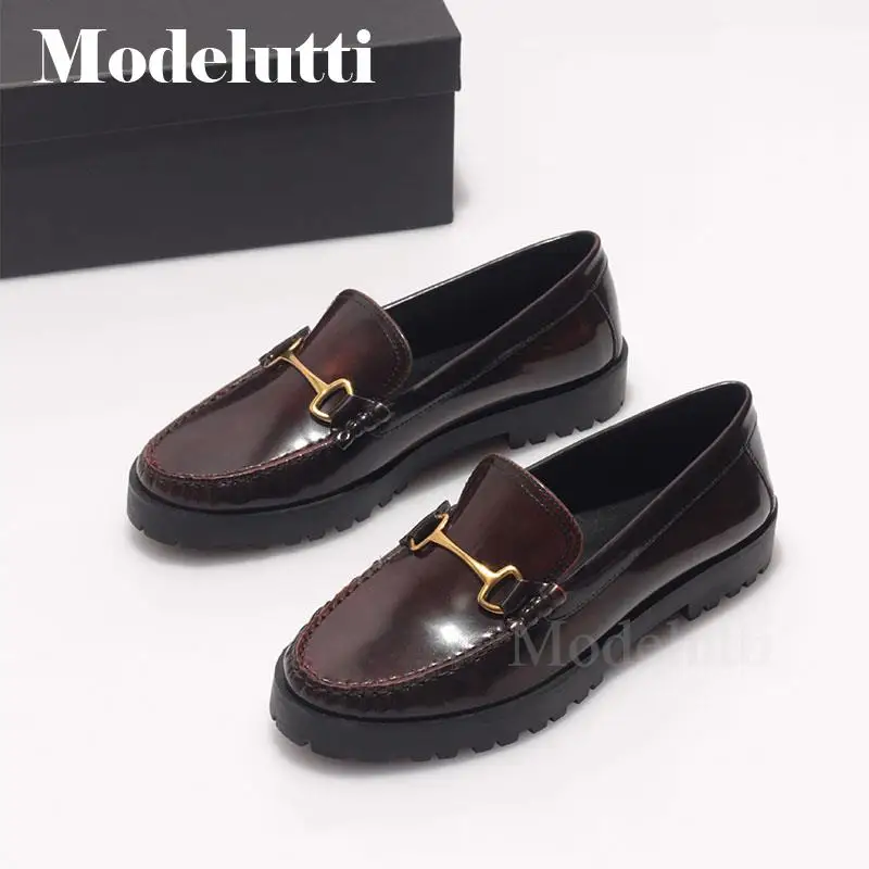 Modelutti 2023 SPring Autumn England Style Office Fold Fashion Simple Leather Loafers Woman Gold Buckle Slip-On Flat Shoes Women
Modelutti 2023 SPring Autumn England Style Office Fold Fashion Simple Leather Loafers Woman Gold Buckle Slip-On Flat Shoes Women
