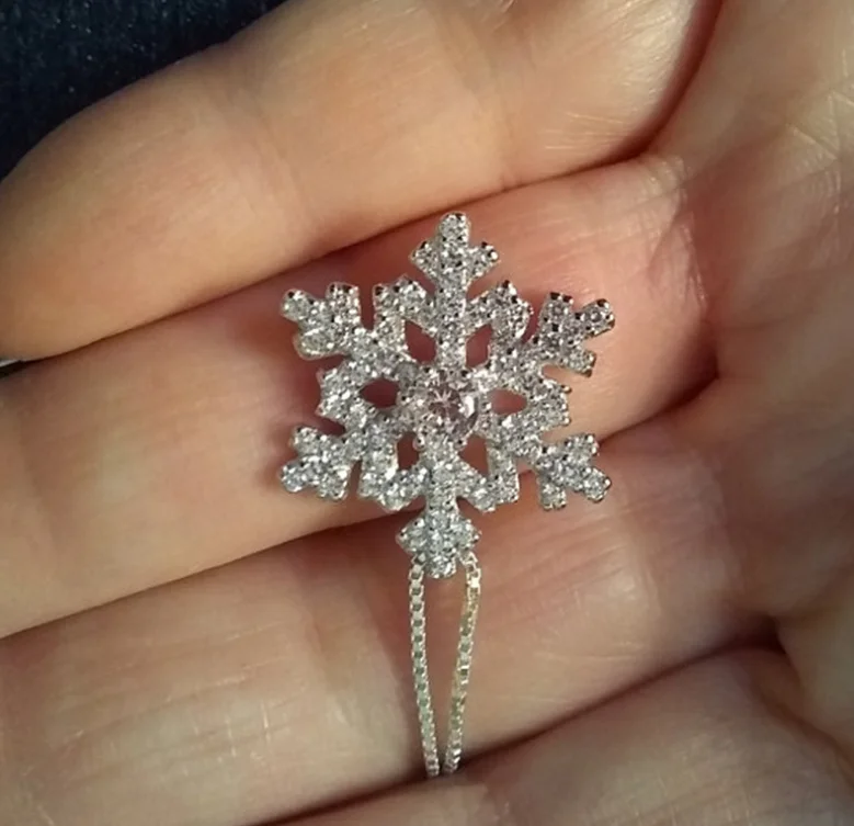 ANGLANG Bling Bling Cubic Zirconia Pendant Necklace Women for Wedding Snowflake Necklace Luxury Love Jewelry Drop Shipping
ANGLANG Bling Bling Cubic Zirconia Pendant Necklace Women for Wedding Snowflake Necklace Luxury Love Jewelry Drop Shipping