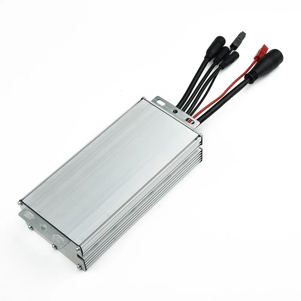 Electric Bicycle 1000W Brushless Controller 36/48V KT30A Waterproof Controller With Lightline Square Wave Portable Controller
Electric Bicycle 1000W Brushless Controller 36/48V KT30A Waterproof Controller With Lightline Square Wave Portable Controller