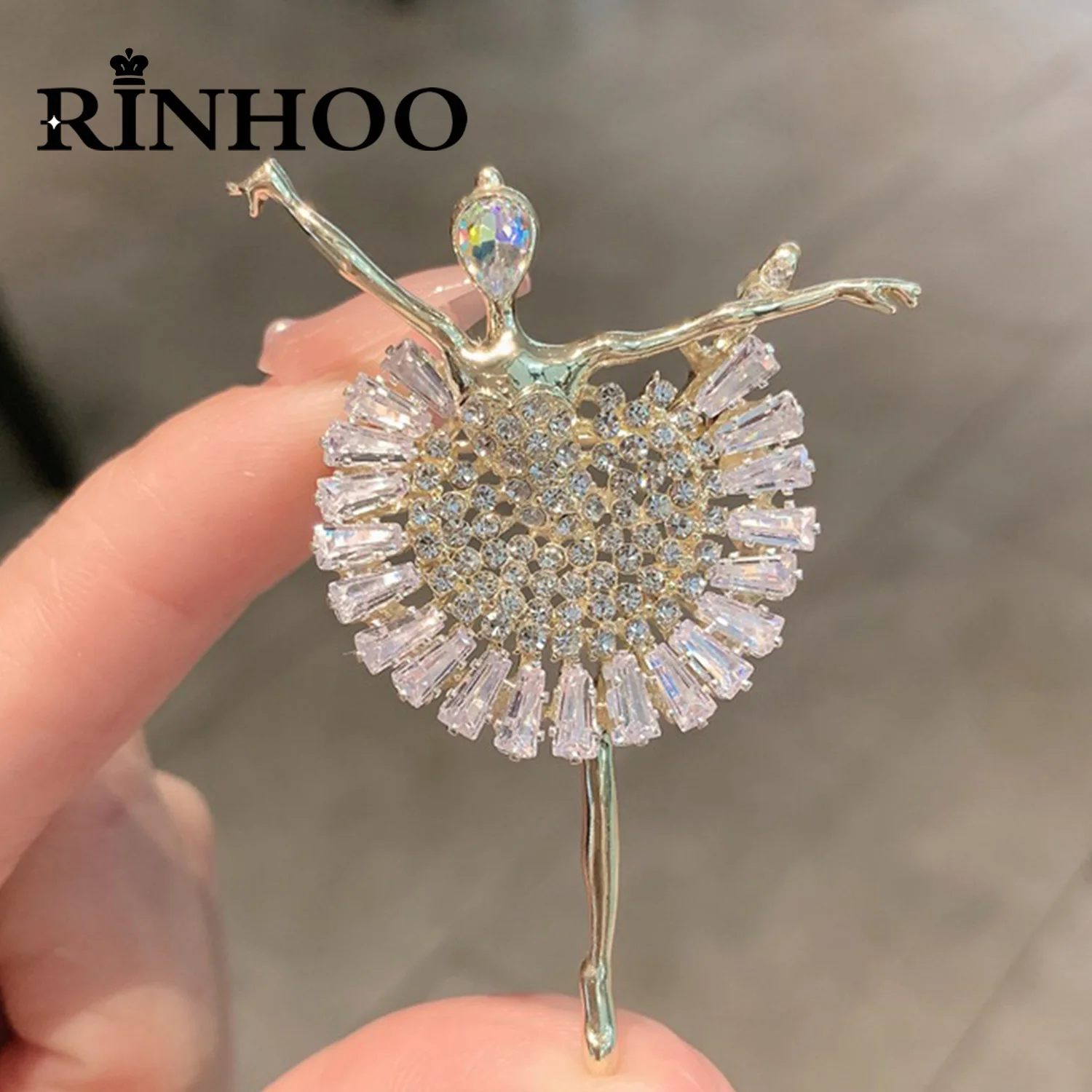 Rinhoo Crystal Dancing Girl Brooch Women Elegant Rhinestone Imitation Pearls Gymnastics Ballet Girl Dancer Pins Wedding Jewelry
Rinhoo Crystal Dancing Girl Brooch Women Elegant Rhinestone Imitation Pearls Gymnastics Ballet Girl Dancer Pins Wedding Jewelry