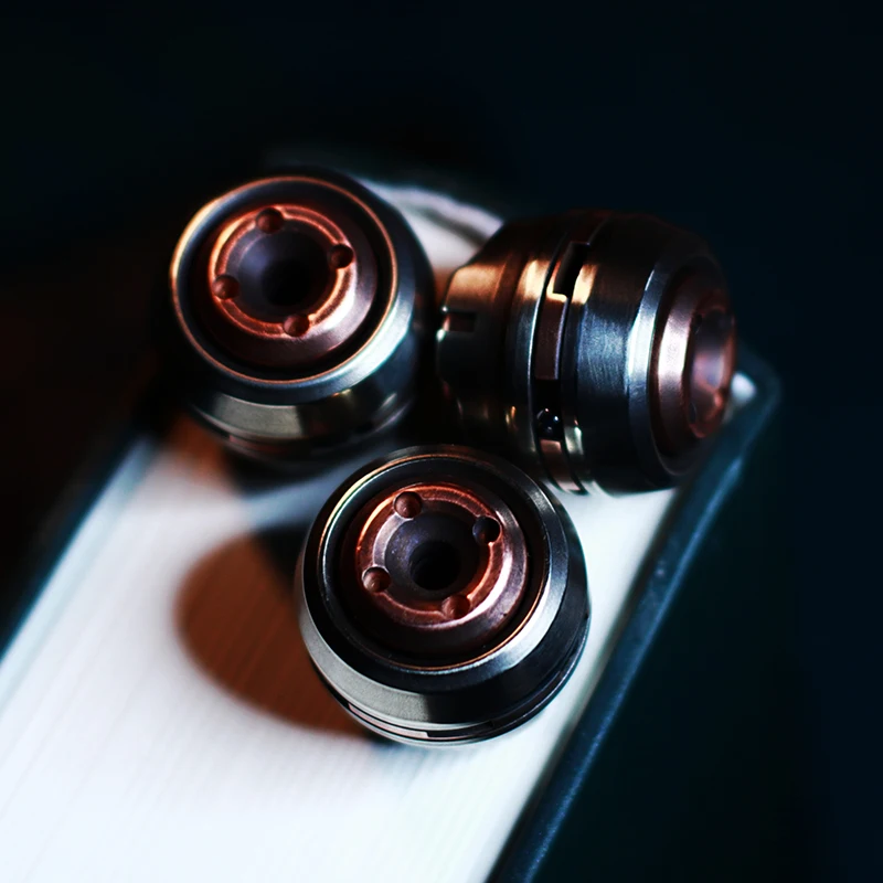 Dark Matter 5.0 Titanium Alloy Fingertip Gyro Tritium Tube Pendant Knife Brass EDC Stress Relief Hand Spinner Portable Adult Toy
Dark Matter 5.0 Titanium Alloy Fingertip Gyro Tritium Tube Pendant Knife Brass EDC Stress Relief Hand Spinner Portable Adult Toy