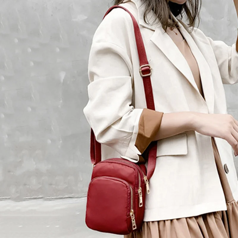 Women Fashion Solid Color Zipper Waterproof Nylon Shoulder Bag Female Crossbody Bag Ladies Waterproof Travel Messenger Bag
Women Fashion Solid Color Zipper Waterproof Nylon Shoulder Bag Female Crossbody Bag Ladies Waterproof Travel Messenger Bag
