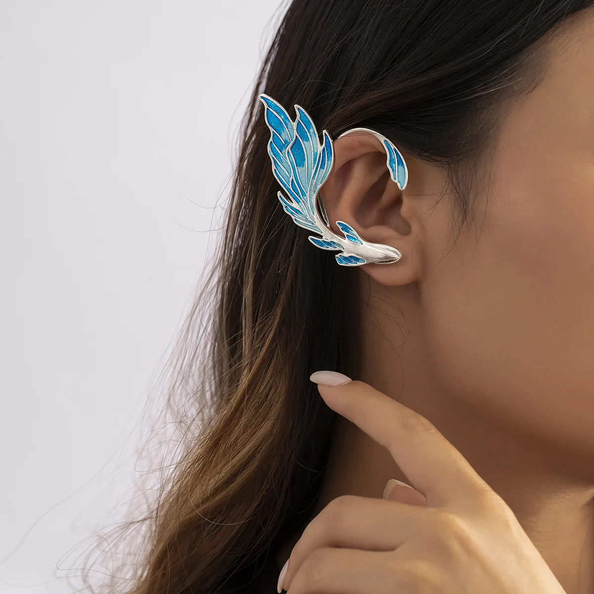 Unique New Gradient Blue Fish Ear Cuff Clip On Earrings for Women Girls Fashion Geometric Piercing Cartilage Earrings Jewelry
Unique New Gradient Blue Fish Ear Cuff Clip On Earrings for Women Girls Fashion Geometric Piercing Cartilage Earrings Jewelry