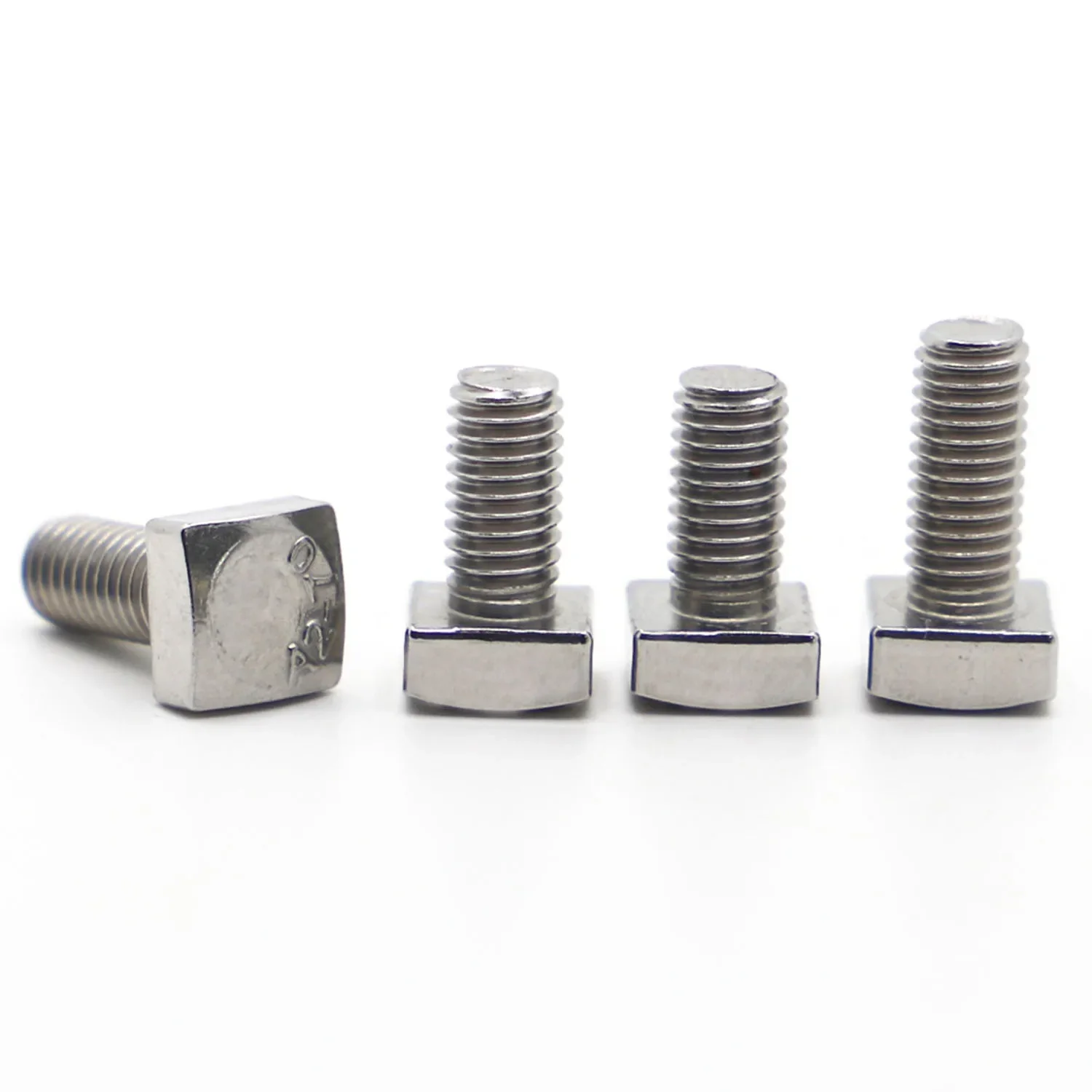 Болты с квадратной головкой из нержавеющей стали M5 M6 M8 304 GB35
Болты с квадратной головкой из нержавеющей стали M5 M6 M8 304 GB35