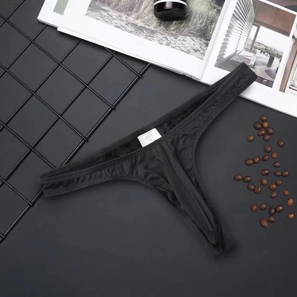 Sexy G-string Thongs Men Solid Thin Ice Silk Enhance Bugle Pouch Seamless T-panties Man Cool Lingerie Low Waist Underpants A50
Sexy G-string Thongs Men Solid Thin Ice Silk Enhance Bugle Pouch Seamless T-panties Man Cool Lingerie Low Waist Underpants A50