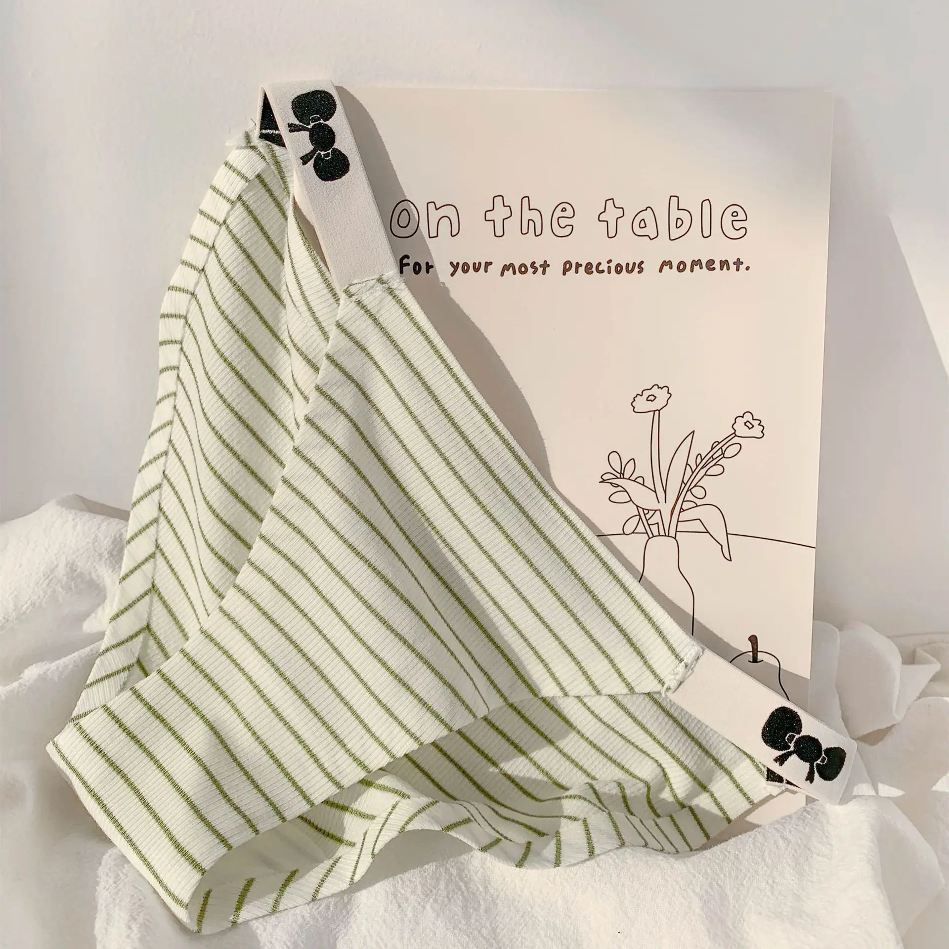 Striped Bow Panties Seamless Ladies Cotton Japanese Cute Student Triangle Panties Solid Color New Breathable Lolita WOMEN Print
Striped Bow Panties Seamless Ladies Cotton Japanese Cute Student Triangle Panties Solid Color New Breathable Lolita WOMEN Print