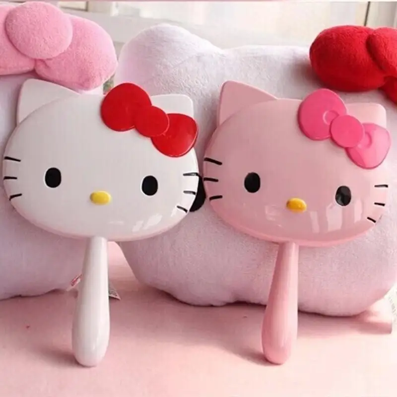 Новинка, симпатичное пластиковое зеркало Sanrio Hellokitty с ручкой, креативное моделирующее косметическое зеркало с кошкой, товары для дома, подар...
Новинка, симпатичное пластиковое зеркало Sanrio Hellokitty с ручкой, креативное моделирующее косметическое зеркало с кошкой, товары для дома, подар...