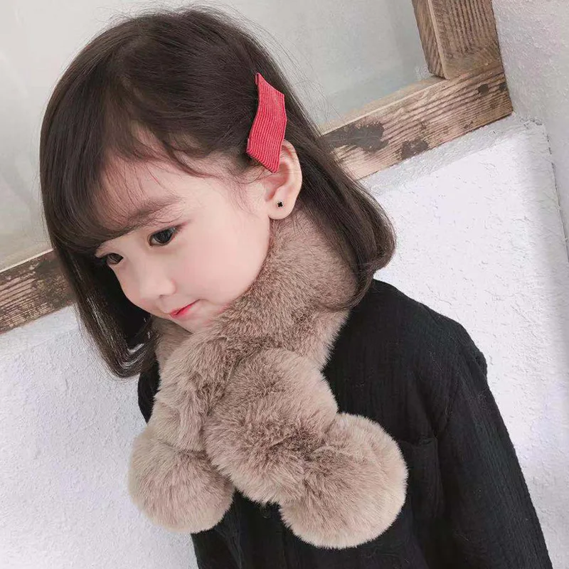 Детский зимний плюшевый шарф из искусственного меха кролика рекс утолщенный теплый шейный ободок осень-зима для девочек детские шали шарфы
Детский зимний плюшевый шарф из искусственного меха кролика рекс утолщенный теплый шейный ободок осень-зима для девочек детские шали шарфы