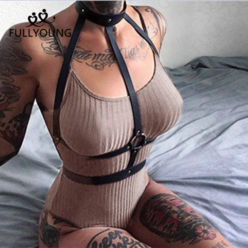 

Women's Sexy Harness Belt Faux Leather Women's Body Tie Cage Engraved Harness Suspenders Gothic Strap Belt Sex Toy Garters